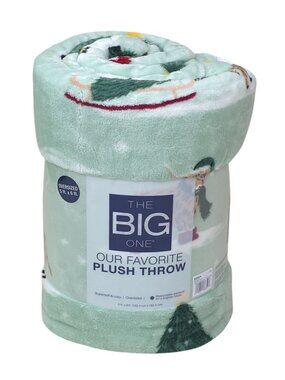 The Big One Holiday Oversized Plush Throw With Highland Cows 5x6 Ft Green